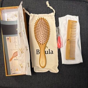 Belula Bamboo Hair Brush Set - Natural Wood